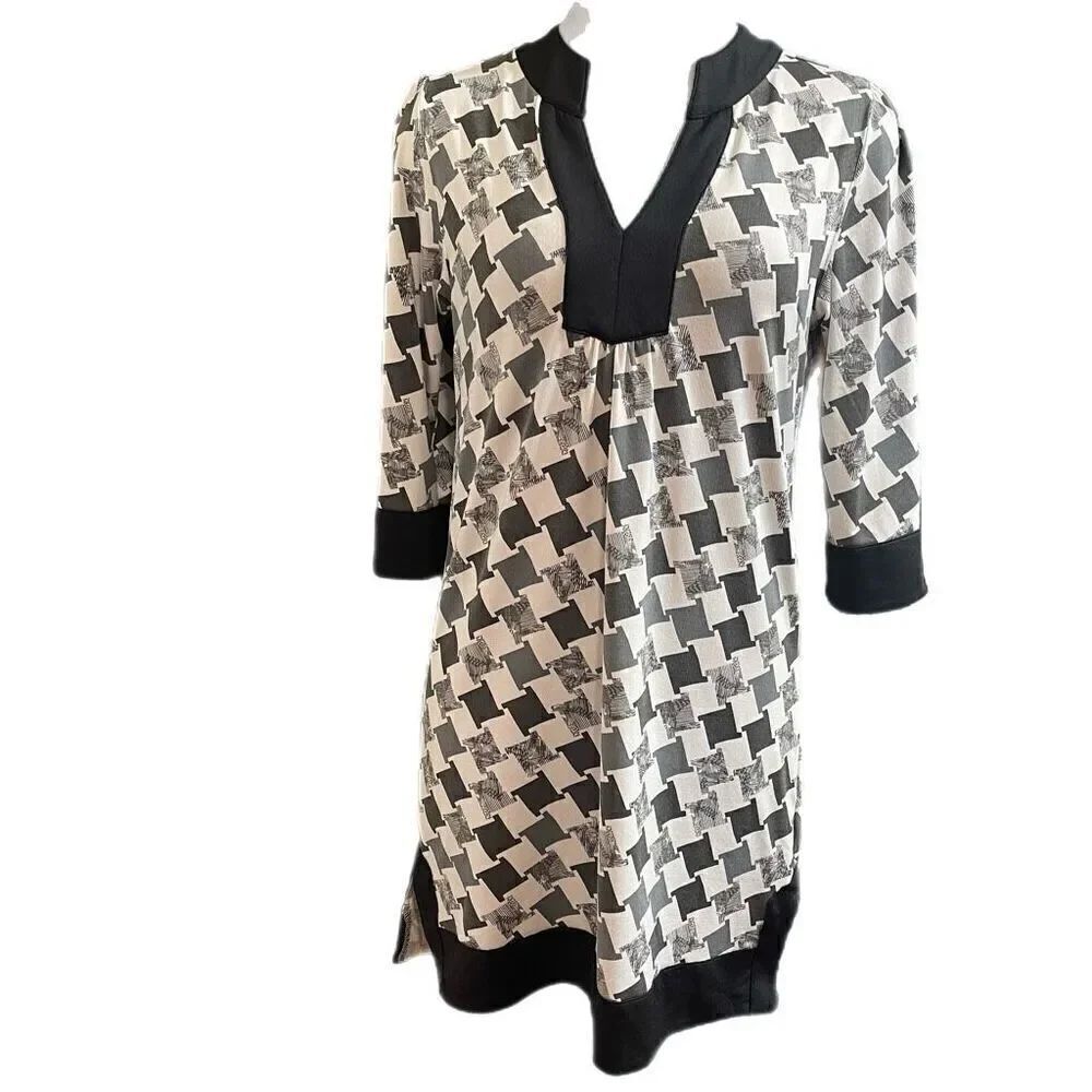 SanSoleil UPF50 Black Grey White Dress Size Medium